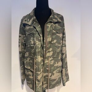 Old Navy Women's Camouflage Utility Jacket